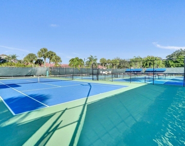 5415 E Verona Drive - Photo Thumbnail 43