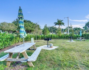 5415 E Verona Drive - Photo Thumbnail 25