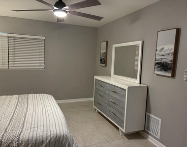 3156 Se Mimosa Street - Photo Thumbnail 6