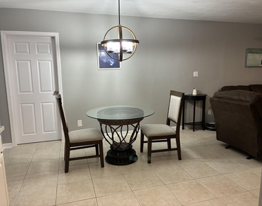 3156 Se Mimosa Street - Photo Thumbnail 5