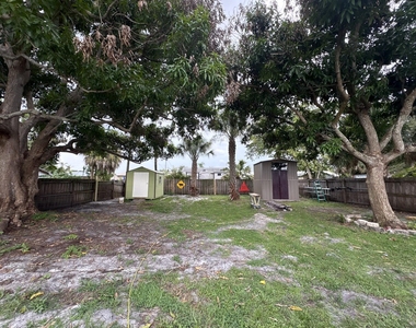 3156 Se Mimosa Street - Photo Thumbnail 11