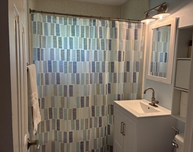 3156 Se Mimosa Street - Photo Thumbnail 9