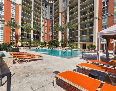 550 Okeechobee Boulevard - Photo Thumbnail 20