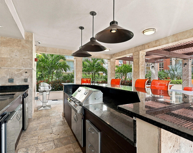 550 Okeechobee Boulevard - Photo Thumbnail 24