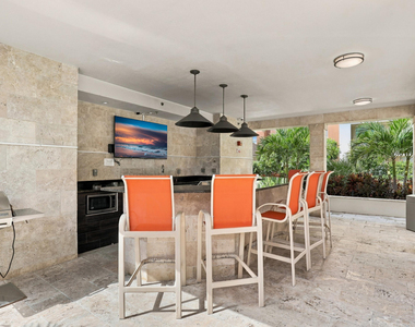 550 Okeechobee Boulevard - Photo Thumbnail 22