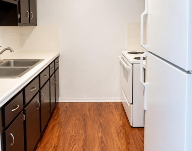 5161 Ne 18th Avenue - Photo Thumbnail 1
