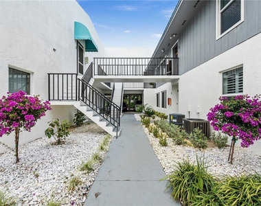 1180 Carlton Court - Photo Thumbnail 29
