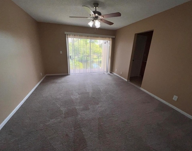 3177 Coral Springs Drive - Photo Thumbnail 6