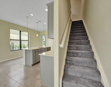 4825 Chantilly Road - Photo Thumbnail 8