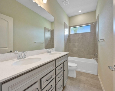 4825 Chantilly Road - Photo Thumbnail 12