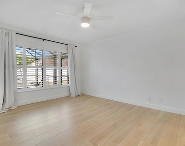 6208 Michael Street - Photo Thumbnail 18