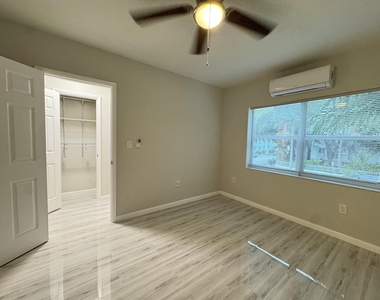 935 8th Street - Photo Thumbnail 21