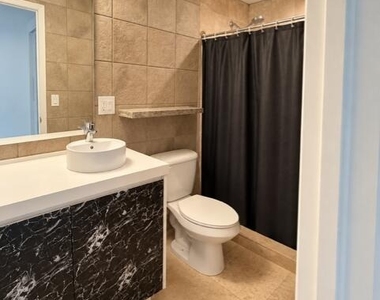 4265 Nw Tamiami Canal Dr - Photo Thumbnail 9