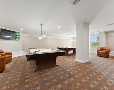 3000 N Ocean Drive - Photo Thumbnail 20