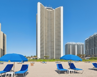 3000 N Ocean Drive - Photo Thumbnail 35