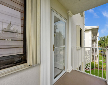 6169 Balboa Circle - Photo Thumbnail 38