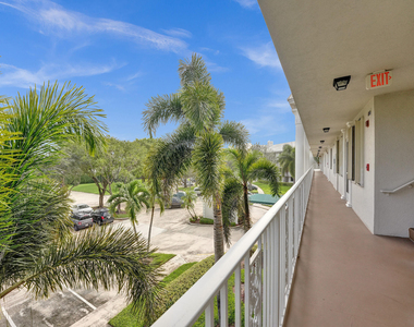 6169 Balboa Circle - Photo Thumbnail 39