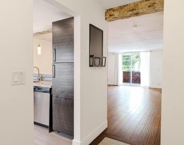900 Ne 12th Avenue - Photo Thumbnail 21