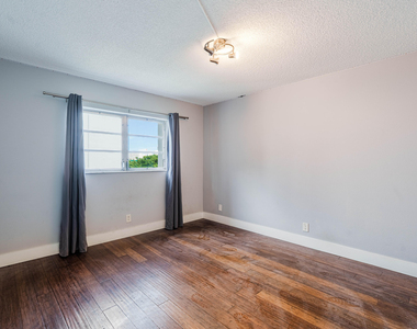 900 Ne 12th Avenue - Photo Thumbnail 9