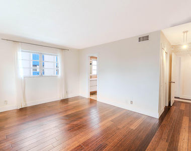 900 Ne 12th Avenue - Photo Thumbnail 13