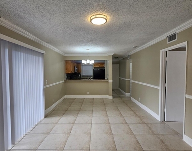 1421 Windorah Way - Photo Thumbnail 6