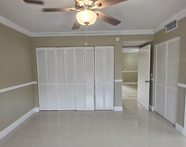 1421 Windorah Way - Photo Thumbnail 16