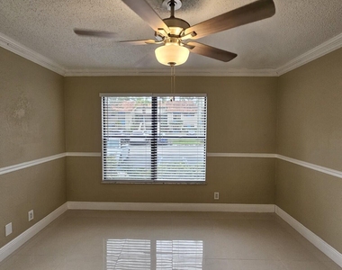 1421 Windorah Way - Photo Thumbnail 14