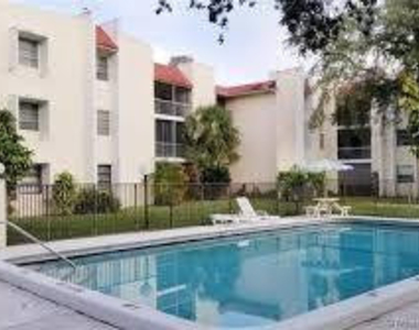 620 Nw 13th Street - Photo Thumbnail 1