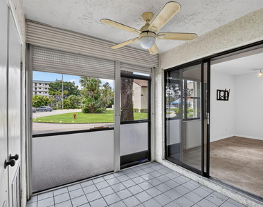 7665 Tahiti Lane - Photo Thumbnail 35