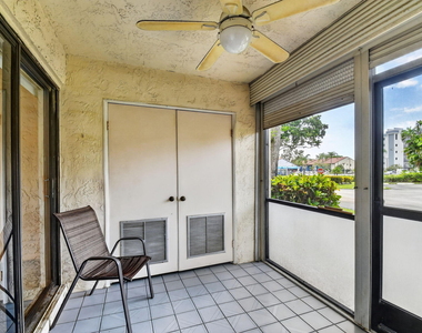 7665 Tahiti Lane - Photo Thumbnail 33