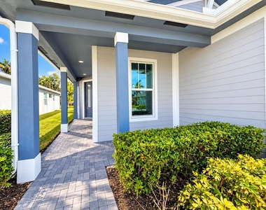 11197 Sw Lyra Drive - Photo Thumbnail 1