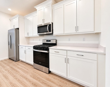 11197 Sw Lyra Drive - Photo Thumbnail 8