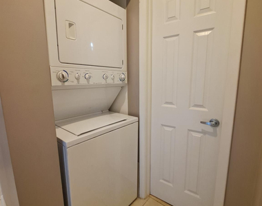 11441 Nw 39 Court - Photo Thumbnail 11