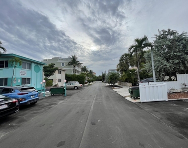 314 Elm Street - Photo Thumbnail 3