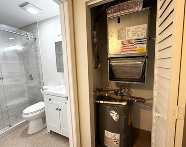 10717 Cleary Boulevard - Photo Thumbnail 15