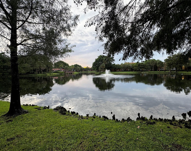 10717 Cleary Boulevard - Photo Thumbnail 22