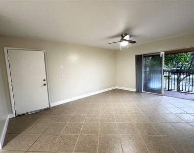 10717 Cleary Boulevard - Photo Thumbnail 16