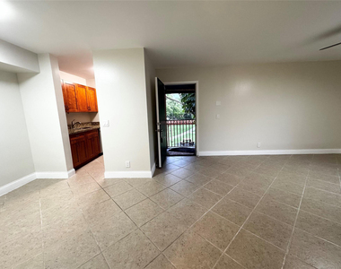 10717 Cleary Boulevard - Photo Thumbnail 18