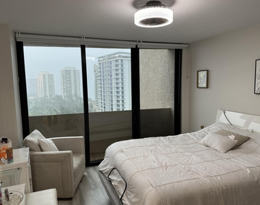 4200 N Ocean Drive - Photo Thumbnail 23