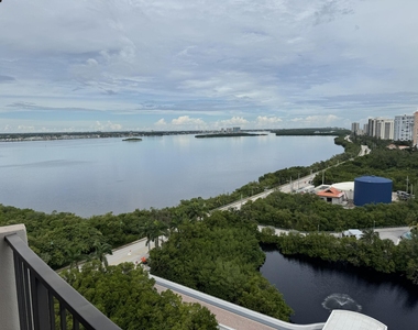 4200 N Ocean Drive - Photo Thumbnail 10