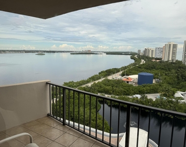 4200 N Ocean Drive - Photo Thumbnail 19
