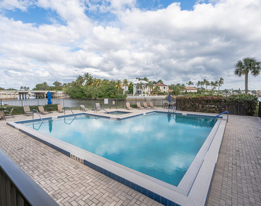 11370 Twelve Oaks Way - Photo Thumbnail 64