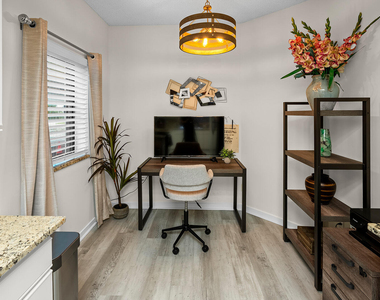 11370 Twelve Oaks Way - Photo Thumbnail 11