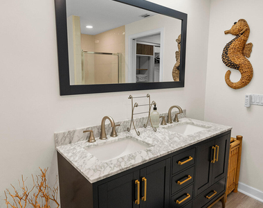 11370 Twelve Oaks Way - Photo Thumbnail 25