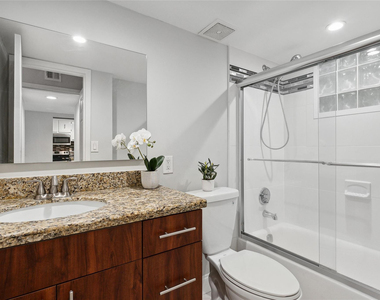 485 N Pine Island Road - Photo Thumbnail 9