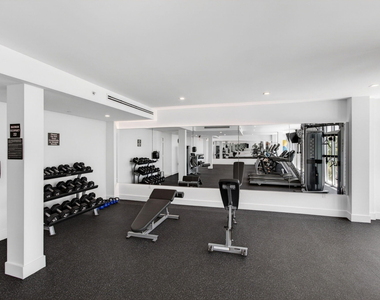 111 Se 1st Avenue - Photo Thumbnail 33