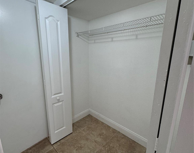 4205 N University Drive - Photo Thumbnail 13