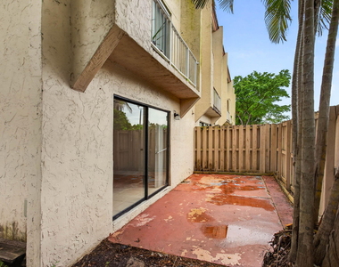 3760 Nw 115th Avenue - Photo Thumbnail 23