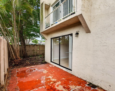 3760 Nw 115th Avenue - Photo Thumbnail 16