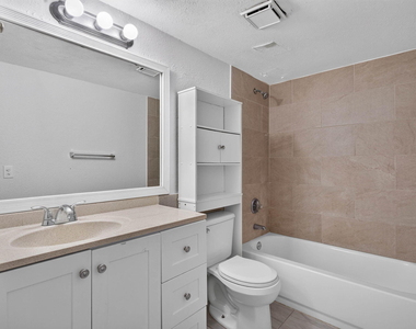 3760 Nw 115th Avenue - Photo Thumbnail 10